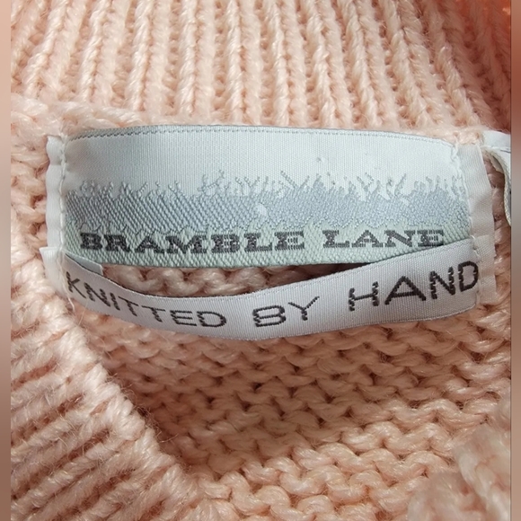 Bramble Lane Knitted by hand pink padded shoulders Ramie sweater Size-L - Picture 10 of 10